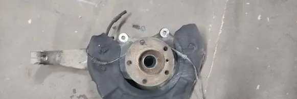 BMW 5 F10 F11 Front wheel hub