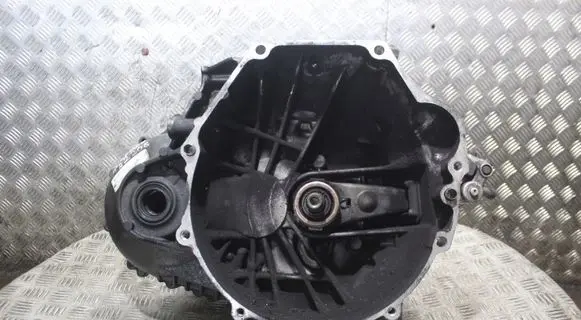 Manual 6 speed gearbox