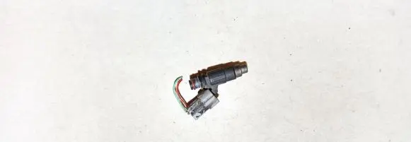 Mitsubishi Colt Fuel injector 730966j