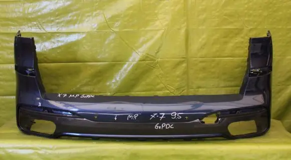 BMW X7 G07 Front bumper 000127