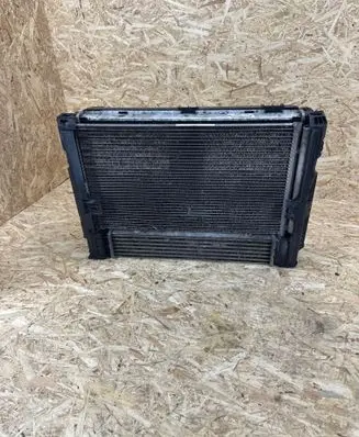 BMW 3 E90 E91 Coolant radiator 781025803 49997503 4359754