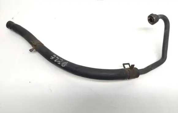 Gearbox oil cooler pipe/hose