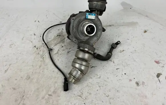 Audi A4 S4 B8 8K Turbo 03L145702H