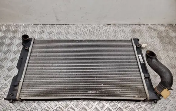 Toyota Avensis T250 Coolant radiator 64647A 0003927 9929