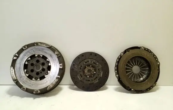 Opel Zafira C Clutch set kit 55583045 9223223