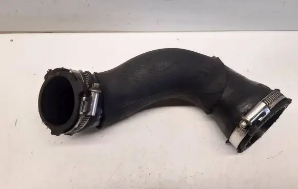 Audi A4 S4 B7 8E 8H Intercooler hose/pipe