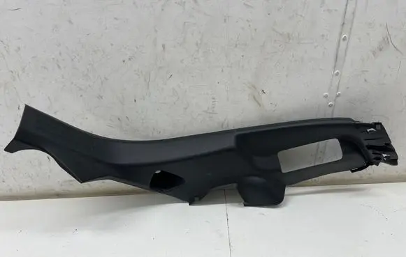 Opel Mokka B Rear seat side bottom trim 9835310180