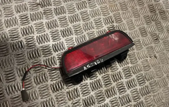 SsangYong Actyon Tailgate rear/tail lights
