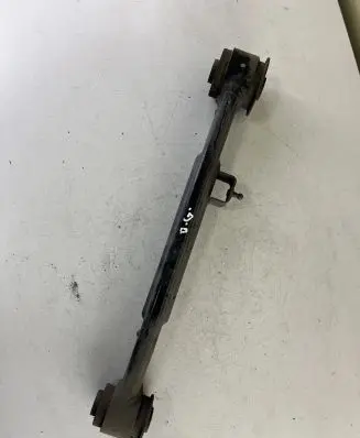 Dodge RAM 1500 DS Rear control arm 04877160AA
