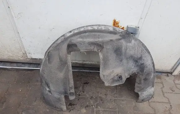 BMW 1 F20 F21 Rear arch