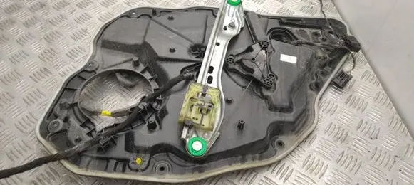 Volvo XC70 Rear door window regulator with motor 913950