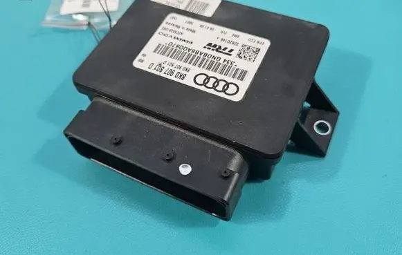 Audi A4 S4 B8 8K Central body control module 8K0907801D IMPRK1574267