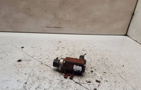 Peugeot 407 Turbo solenoid valve 9652570180