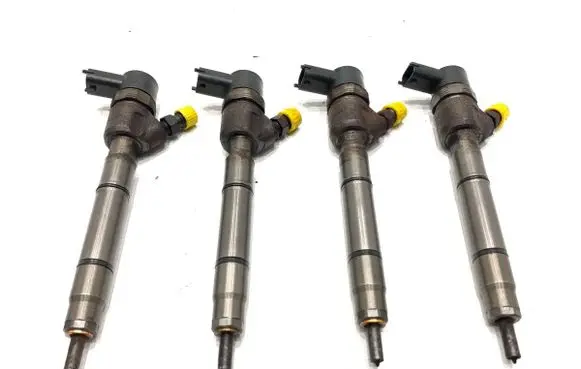 KIA Ceed Fuel injectors set 338002A900