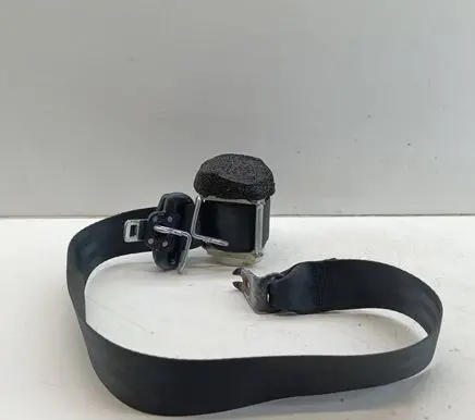 Ford Galaxy Rear seatbelt A611B68A