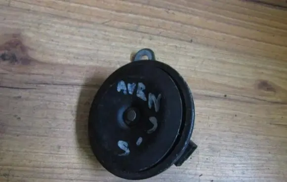 Toyota Avensis T220 Horn signal a28657625 007425