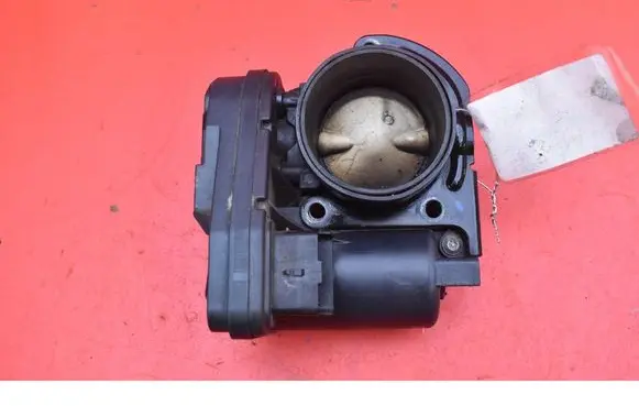 Peugeot 206 CC Throttle body valve 9661809080