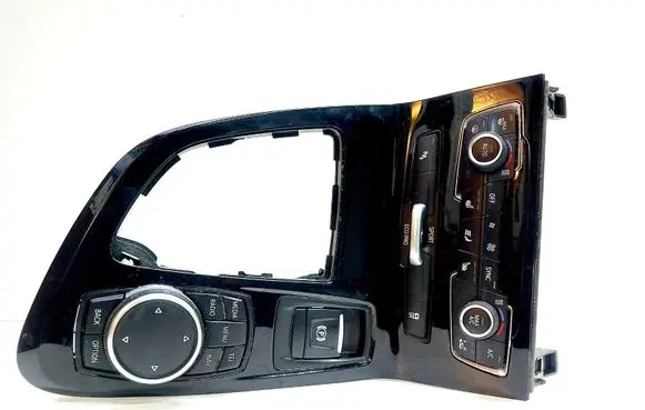 BMW 2 F46 Head unit multimedia control 9350723 9287611