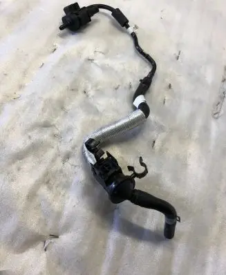 Audi A4 S4 B9 8W Vacuum valve 06m906517g