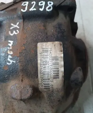 BMW X3 E83 Rear differential 7542222
