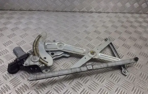 Suzuki Swift I Front door window regulator with motor