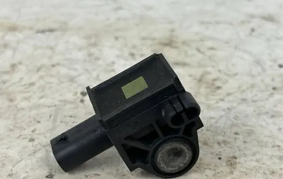 BMW X5 F15 Airbag deployment crash/impact sensor 9196043
