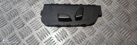 BMW 5 F10 F11 Seat control switch 9273397