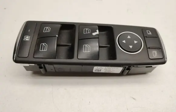 Mercedes-Benz C W204 Electric window control switch A2048703458