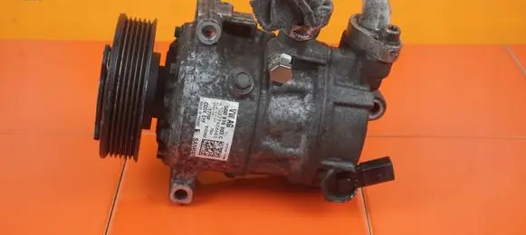 Volkswagen Golf VII Air conditioning (A/C) compressor (pump) 5Q0816803C 14MB21