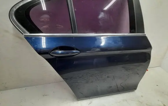 BMW 5 F10 F11 Glove box in trunk A89