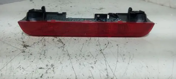 Nissan X-Trail T30 Third/center stoplight