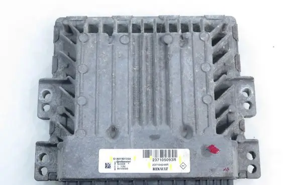 Renault Master III Engine control unit/module 237104246R 237105093R S180193133A