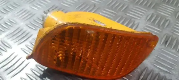 Ford Focus Front indicator light asyxs4113369a asyxs41-13369-a