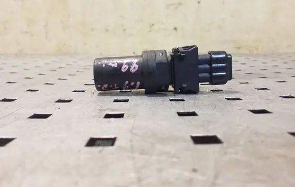 Volkswagen Transporter - Caravelle T4 Speed sensor (speedometer sensor) 357919149