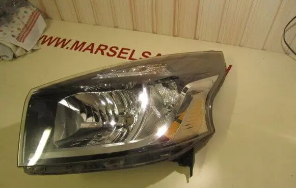 Renault Trafic III (X82) Headlight/headlamp 260608912R