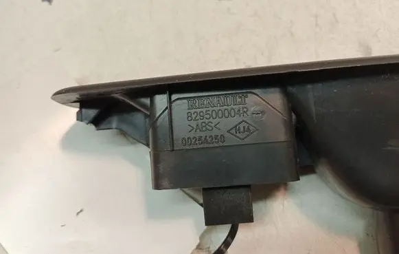 Renault Megane III Electric window control switch 829500004R