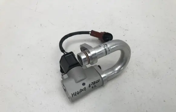 Renault Megane E-Tech Air conditioning (A/C) expansion valve 4433101660 924925MZ1A