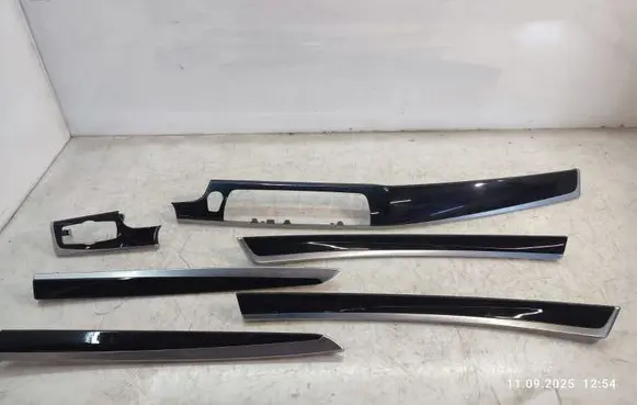 BMW 5 F10 F11 Dashboard glove box trim 9166649 52850610
