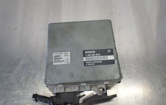 BMW 3 E36 Engine control unit/module ECU 02810012432245541