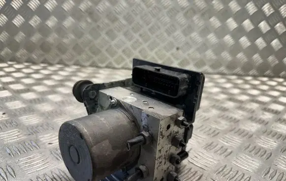 Audi Q5 SQ5 8R ABS Pump 8R0907379AB 8R0907379