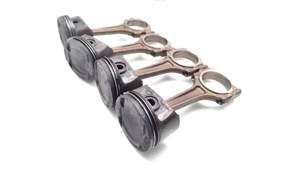 Opel Corsa E Piston with connecting rod 