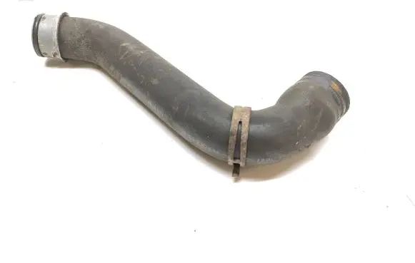 Mercedes-Benz Vito Viano W639 Engine coolant pipe/hose A6395011382