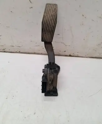 Opel Astra J Accelerator throttle pedal 6PV00976507 13252702