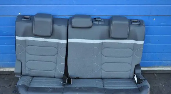 Citroen C4 X Second row seats 