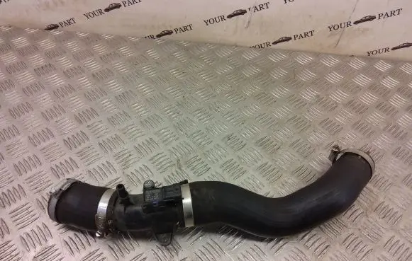 Ford Ecosport Intercooler hose/pipe gn116f073fc