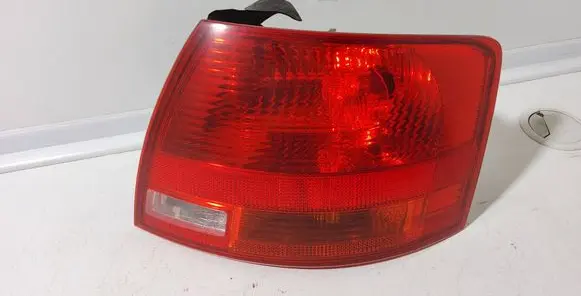 Audi A4 S4 B7 8E 8H Rear/tail lights 8E9945096E
