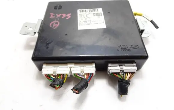 Hyundai ix35 BSM Control unit 954002Y552 HF32022 97RA010075