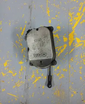 Audi A6 S6 C6 4F Intake manifold valve actuator/motor 059129886 2200309561