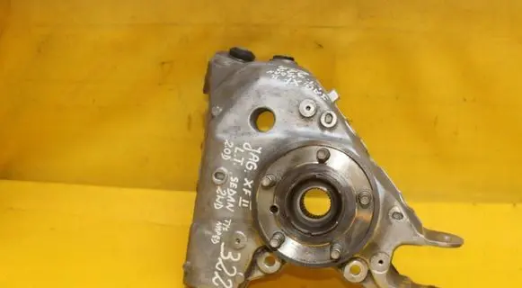 Jaguar XF X260 Rear wheel hub spindle/knuckle GX63-5A971-AF