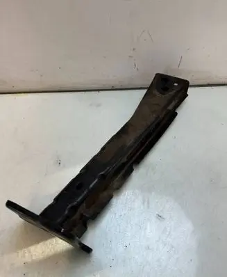 Front bumper foam support bar